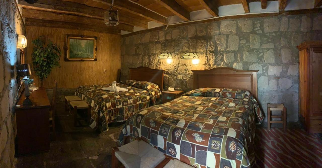 Hotel Casa Del Anticuario มอเรเลีย ภายนอก รูปภาพ